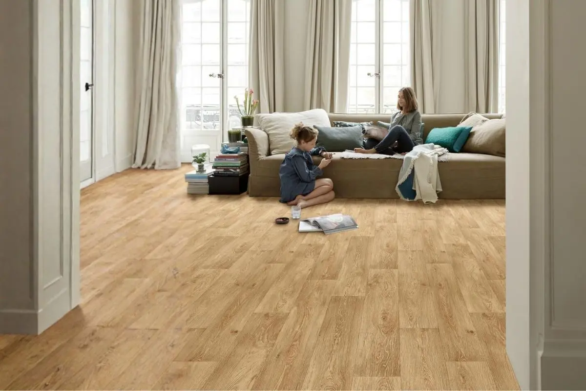 פי וי סי לסלון - מראה מעוצב ונעים_ rideaux רידו Netanya